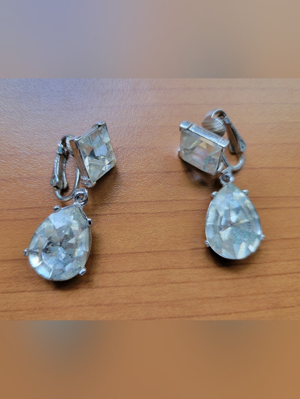 Vintage Clear Rhinestone Teardrop Dangle Clip-On Earrings